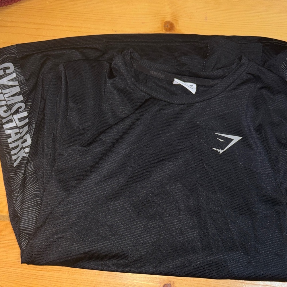 Gymshark Black Performance long sleeved shirt